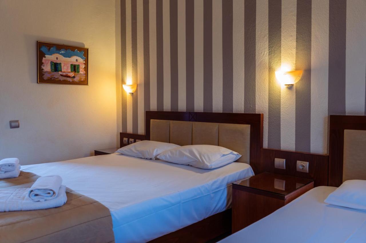 Hotel Zeus Afytos Exteriér fotografie