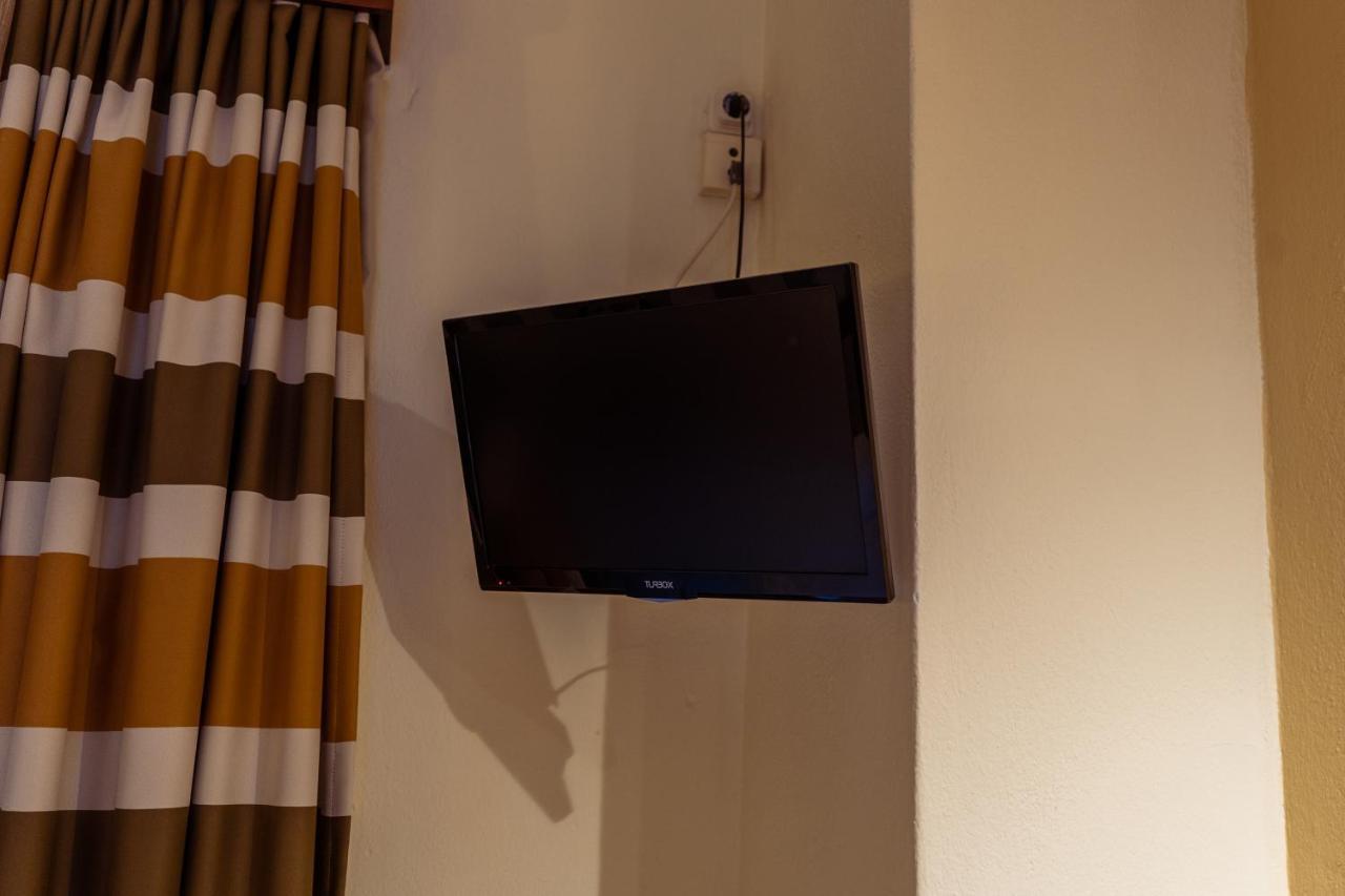 Hotel Zeus Afytos Exteriér fotografie