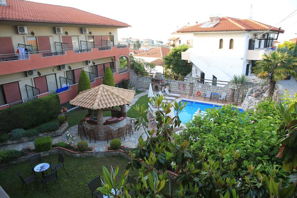 Hotel Zeus Afytos Exteriér fotografie