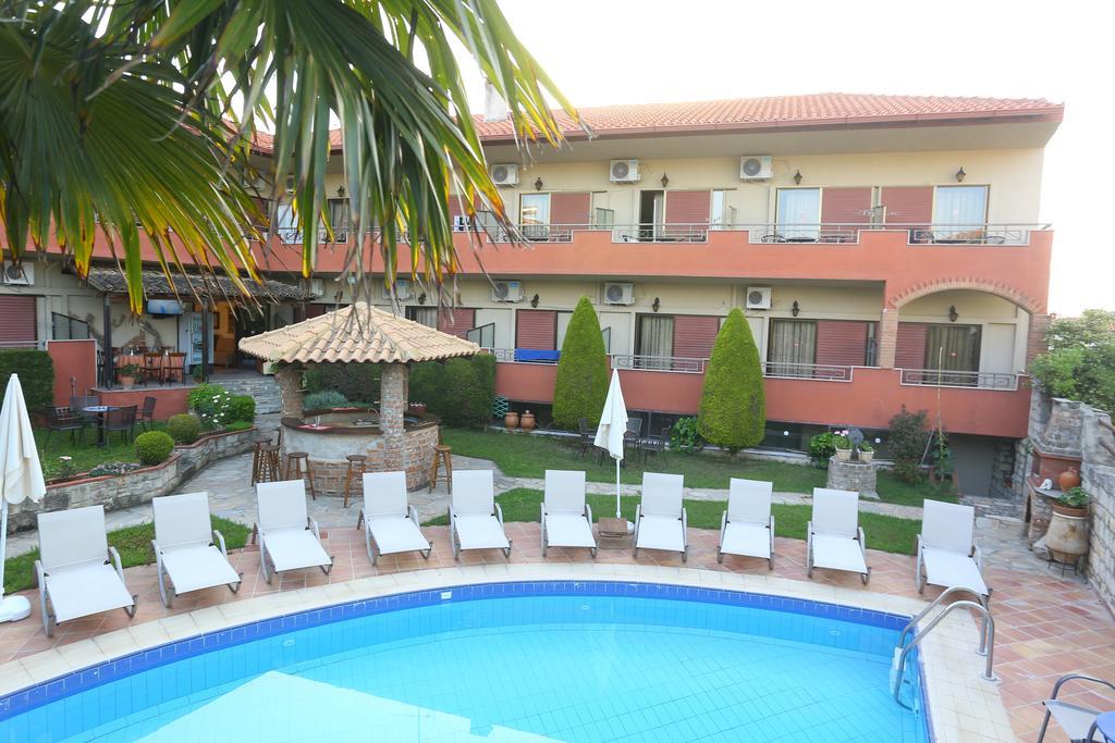 Hotel Zeus Afytos Exteriér fotografie