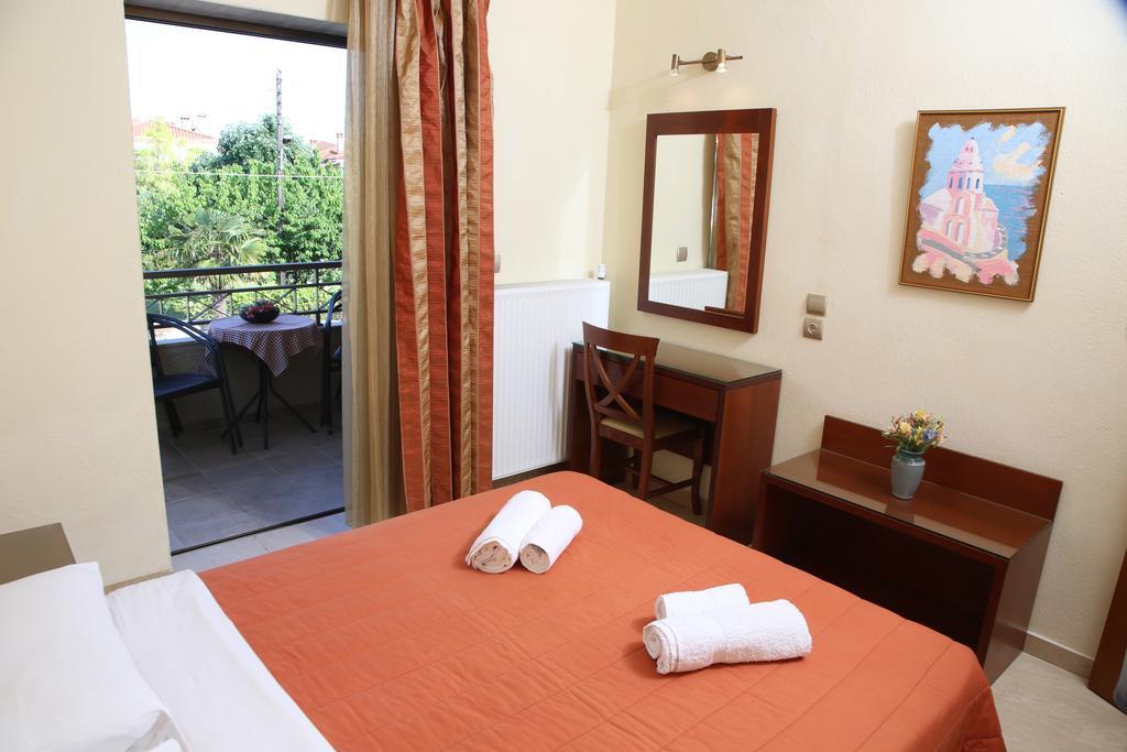 Hotel Zeus Afytos Exteriér fotografie