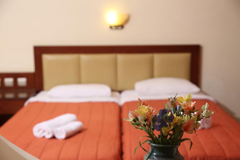 Hotel Zeus Afytos Exteriér fotografie