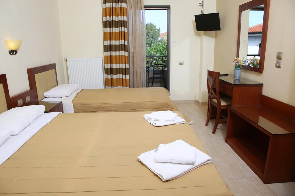 Hotel Zeus Afytos Exteriér fotografie