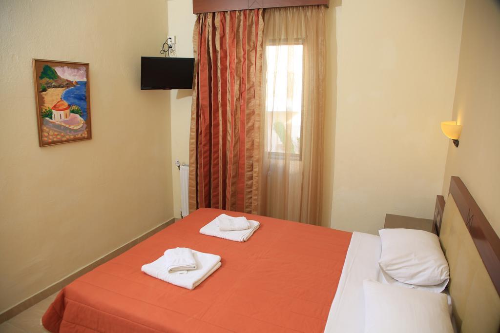 Hotel Zeus Afytos Exteriér fotografie