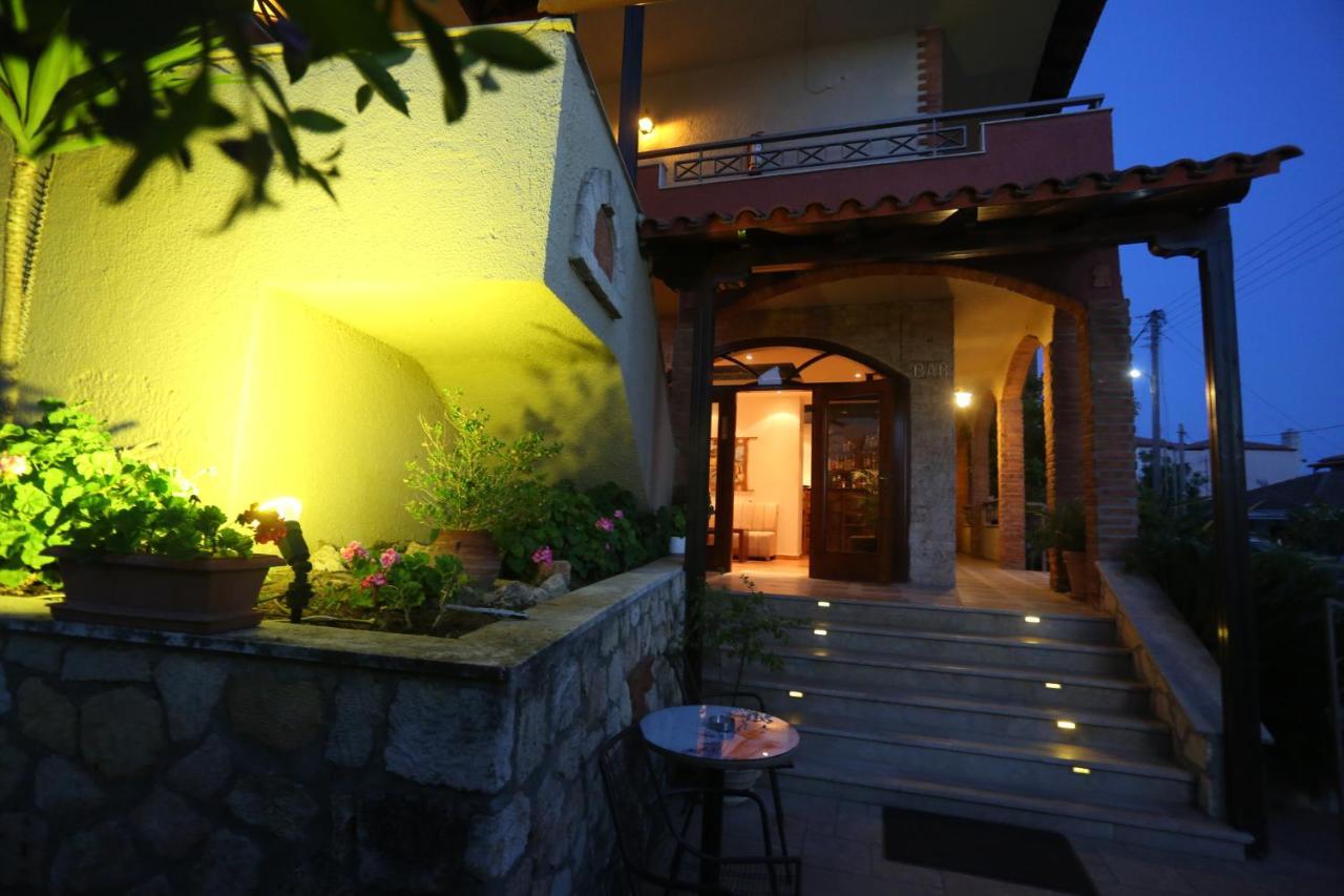 Hotel Zeus Afytos Exteriér fotografie